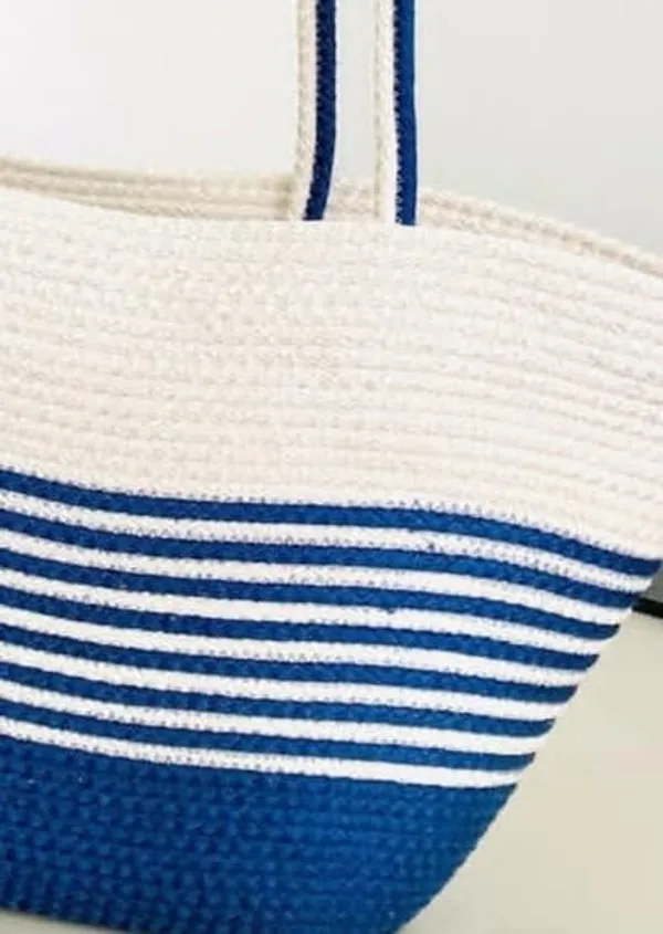 All_the_Cultures_Fabricating_India_Handmade_Small_Dry_/Natural_baskets/Chic_Dry__bag/handbag_from_India/carry_tote_bag_Sling_Bags_White-Crtoon/kids_baskets