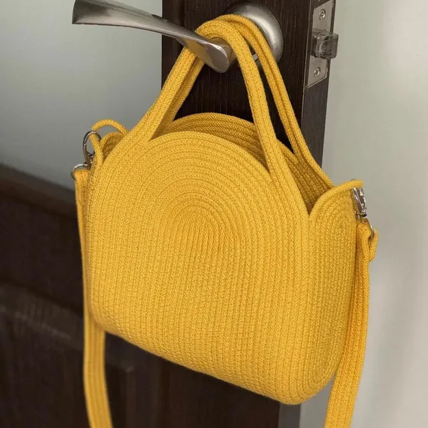 Cotton_Rope_Handmade__Rope_Crossbody_-_Bho_Summer_Pures_Handmade_Claret_Woven_Straw_Bag:_Boho_Wooden_Handle_Pures