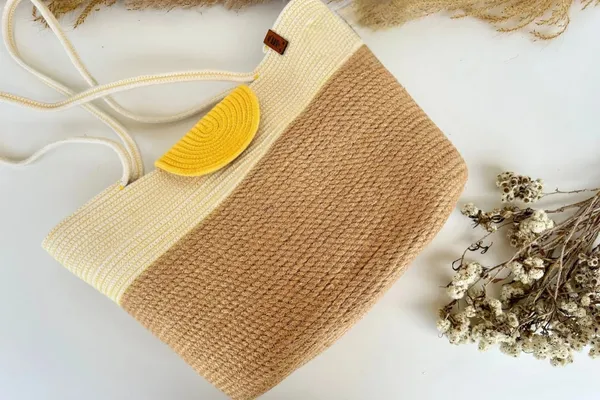 Cotton_Rope_Handmade__Rope_Crossbody_-_Bho_Summer_Pures_Handmade_Claret_Woven_Straw_Bag:_Boho_Wooden_Handle_Pures