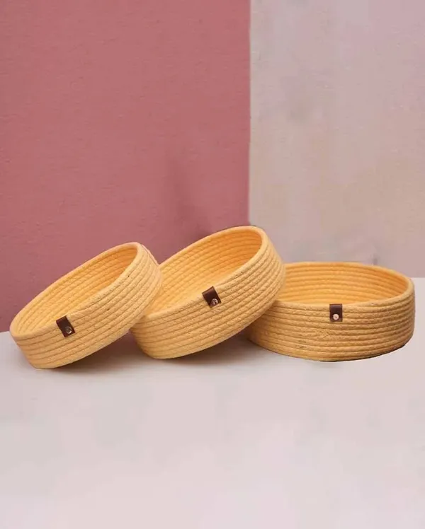 All_the_Cultures_Fabricating_India_Handmade_Small_Dry_/Natural_baskets/Chic_Dry__bag/handbag_from_India/carry_tote_bag_Sling_Bags_White-Crtoon/kids_baskets
