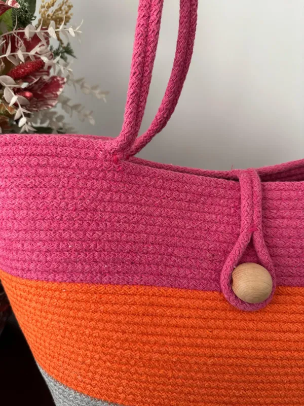 Handmade_cotton_cored_corssbody_Bags_small_purse_with_gold_chain_strap_and_strap_and_clasp,_Elegant_shoulder_bag,