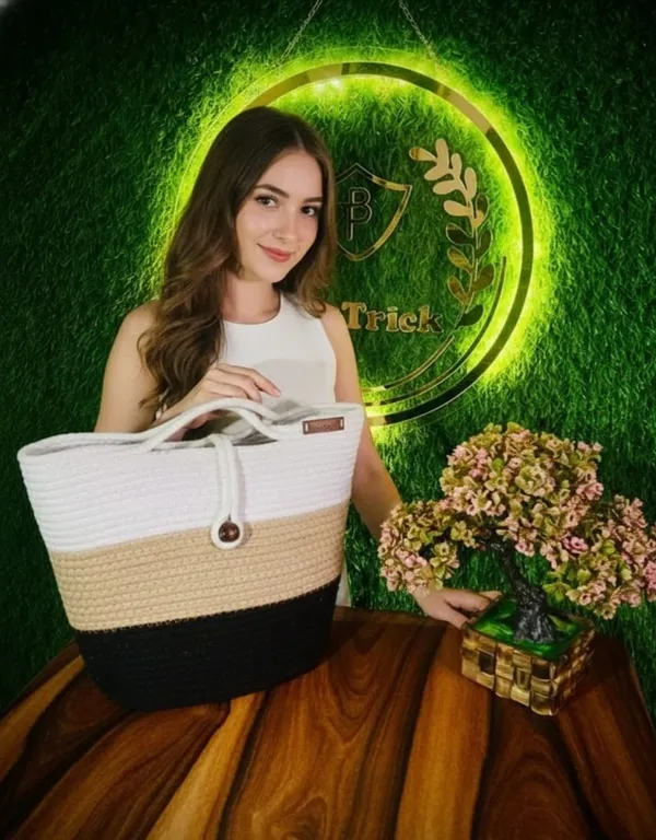 The_Earthwise_Ensemble_Tote_Handcrafted_Jute_&_Cotton_Blend_for_Sustainable_Living