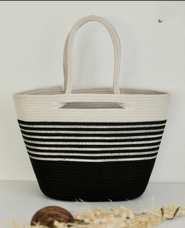 All_the_Cultures_Fabricating_India_Handmade_Small_Dry_/Natural_baskets/Chic_Dry__bag/handbag_from_India/carry_tote_bag_Sling_Bags_White-Crtoon/kids_baskets