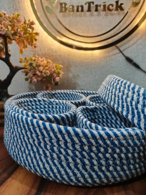 All_the_Cultures_Fabricating_India_Handmade_Small_Dry_/Natural_baskets/Chic_Dry__bag/handbag_from_India/carry_tote_bag_Sling_Bags_White-Crtoon/kids_baskets