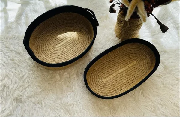 All_the_Cultures_Fabricating_India_Handmade_Small_Dry_/Natural_baskets/Chic_Dry__bag/handbag_from_India/carry_tote_bag_Sling_Bags_White-Crtoon/kids_baskets