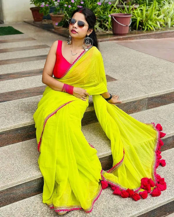 Lemon_Pure_Georgette_Saree_With_Fancy_Lace_Border_With_Tussal_For_Women