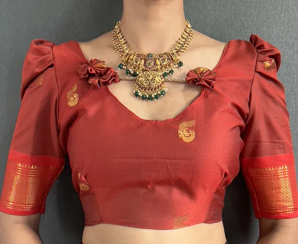 Pista_Red_Ready_To_Wear_Pure_Kanjivaram_Silk_Saree_With_Blouse_Piece_For_Women
