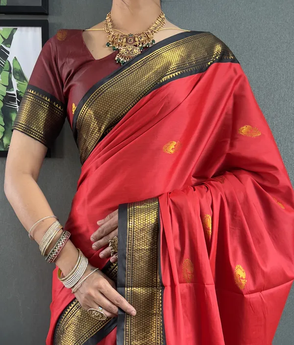 Red_Black_Ready_To_Wear_Pure_Kanjivaram_Silk_Saree_With_Blouse_Piece_For_Women