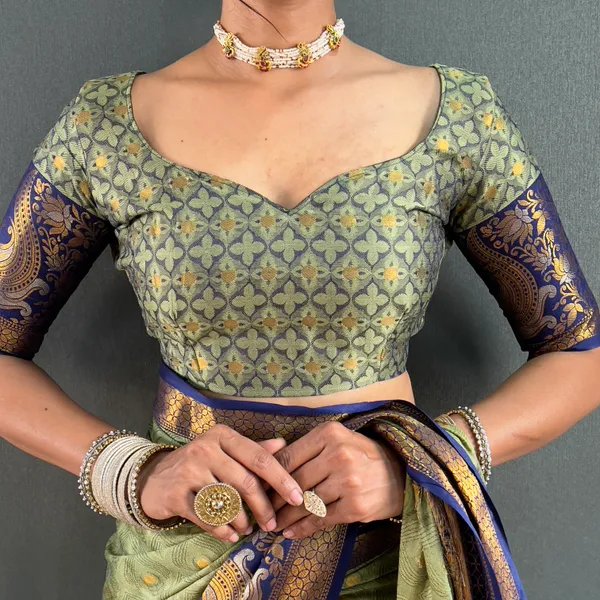 Pista_Luxurious_Drape_Ready_To_Wear_Pure_Kanjivaram_Silk_Saree_With_Blouse_Piece_For_Women