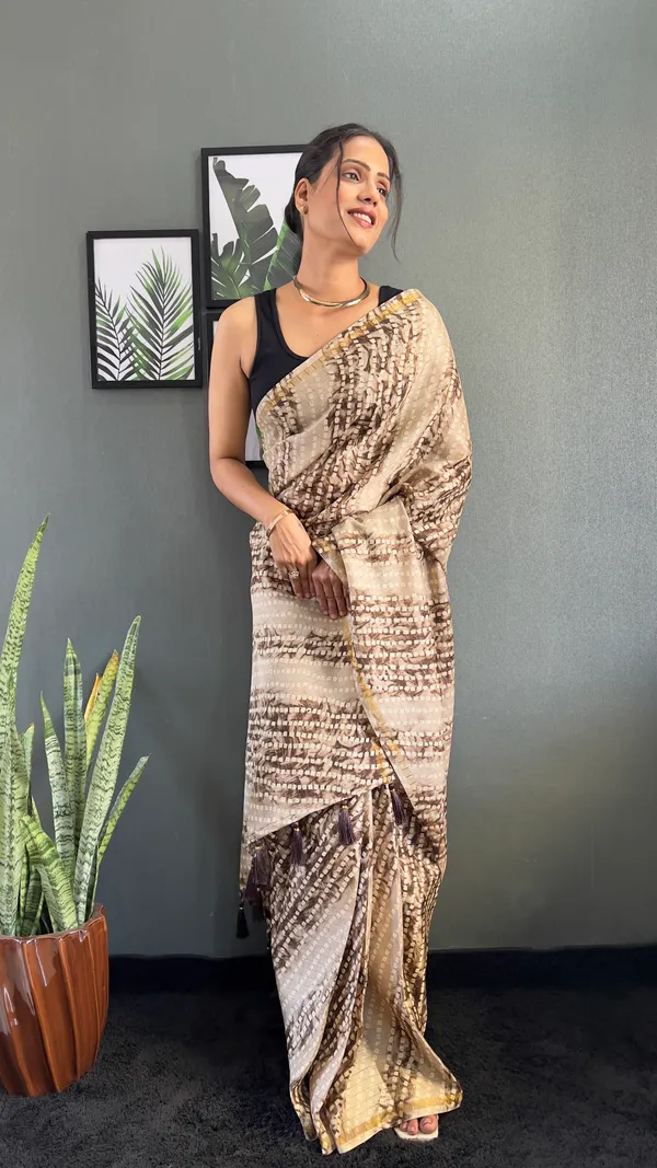 Chiku_Traditional_Attire_Ready_To_Wear_Pure_Linen_Silk_Saree_With_Bandhani_Pattern_Printed_Work_For_Women