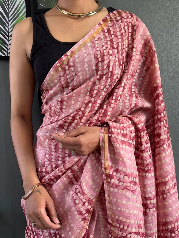 Peach_Festive_Robe_Ready_To_Wear_Pure_Linen_Silk_Saree_With_Bandhani_Pattern_Printed_Work_For_Women
