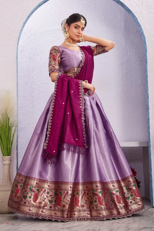 Varuni_Lahenga__is_Festival_Launching_Lehenga_Choli
