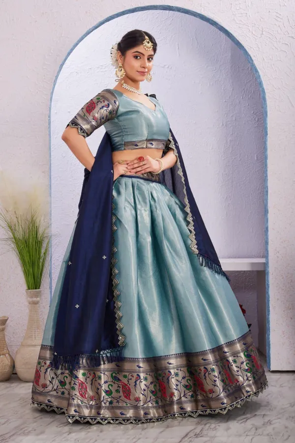 Varuni_Lahenga__is_Festival_Launching_Lehenga_Choli