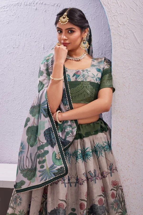Varuni_Lahenga _is_Festival_Launching_Lehenga_Choli