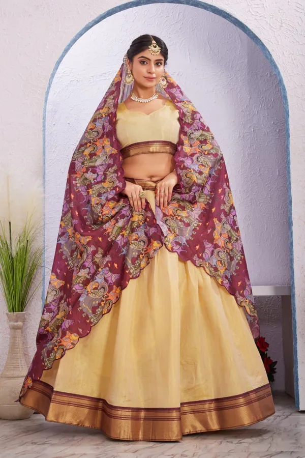 Varuni_Lahenga__is_Festival_Launching_Lehenga_Choli