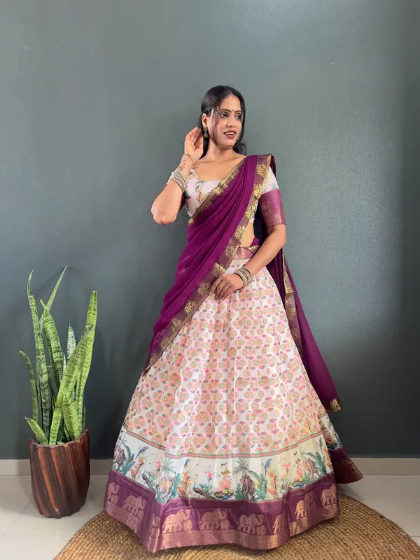 Varuni_Lahenga__is_Festival_Launching_Lehenga_Choli