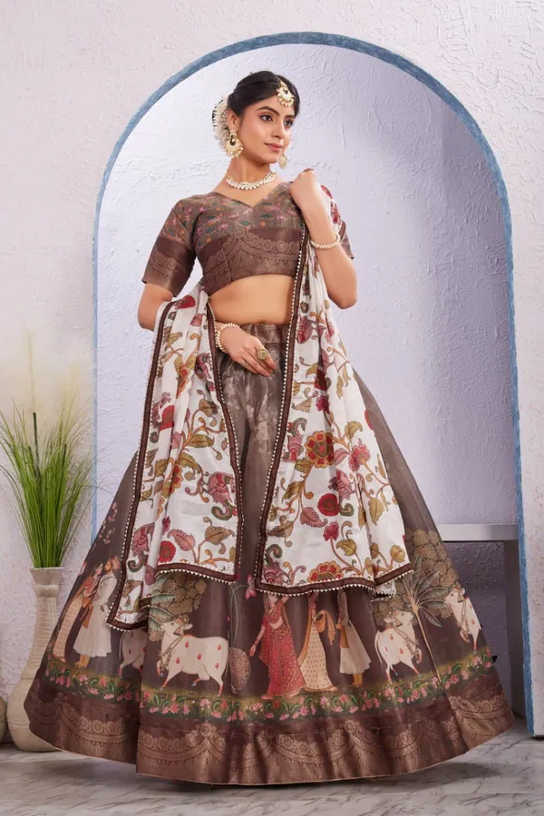 Varuni_Lahenga _is_Festival_Launching_Lehenga_Choli