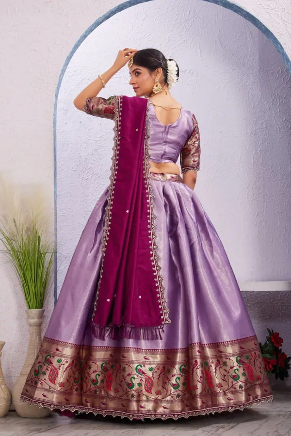 Varuni_Lahenga__is_Festival_Launching_Lehenga_Choli