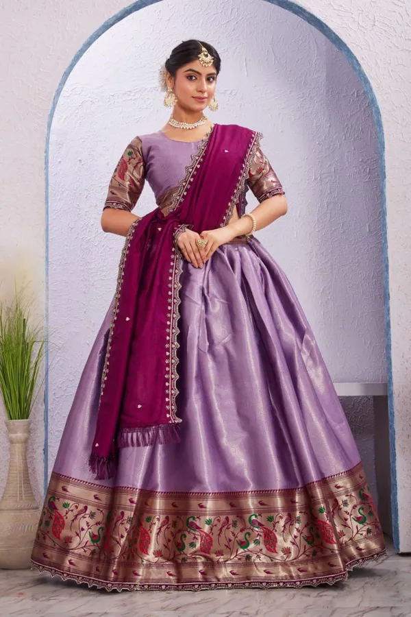 Varuni_Lahenga__is_Festival_Launching_Lehenga_Choli