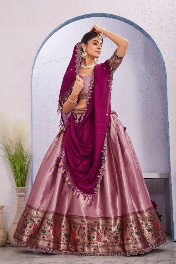 Varuni_Lahenga__is_Festival_Launching_Lehenga_Choli