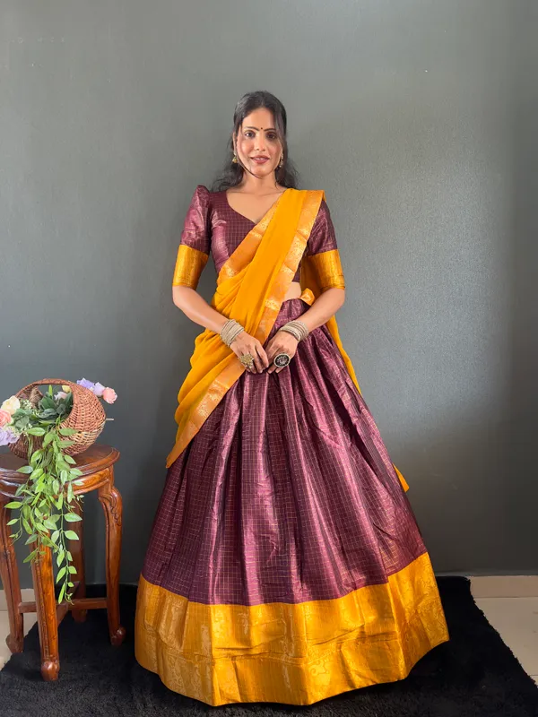 Varuni_Lahenga__is_Festival_Launching_Lehenga_Choli