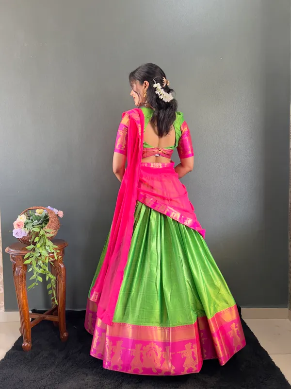 Varuni_Lahenga__is_Festival_Launching_Lehenga_Choli_