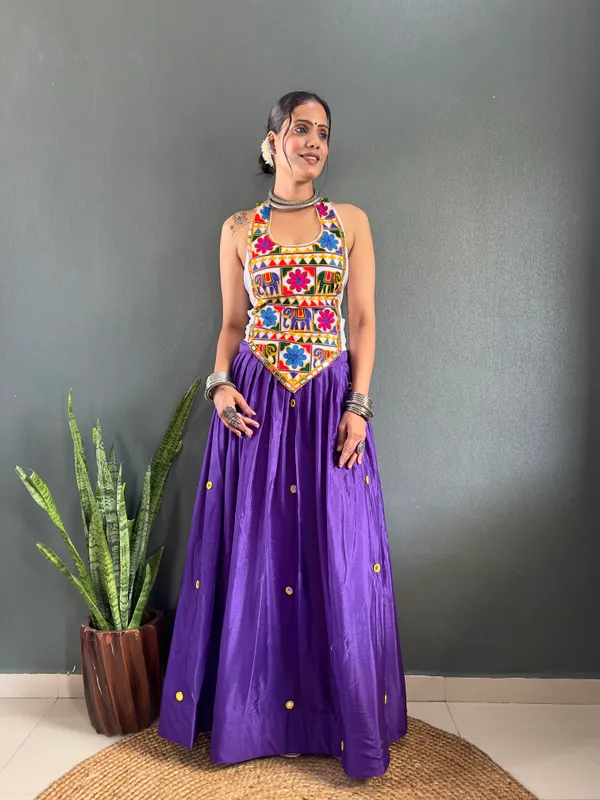 Varuni_Lehenga_Is_Launching_Navratri_Special_Lehenga_Choli