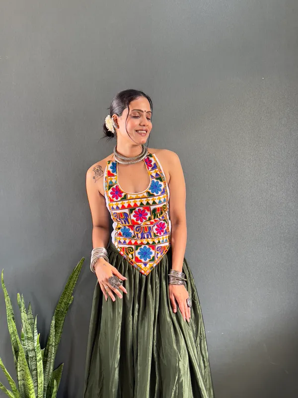 Varuni_Lehenga_Is_Launching_Navratri_Special_Lehenga_Choli