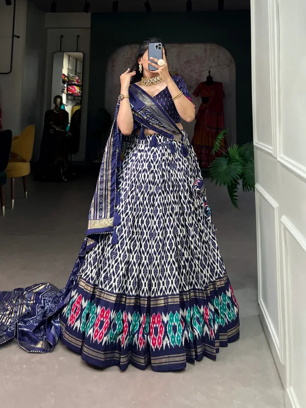 dola_silk_Women's_Wedding_Special_Floral_Lehenga_Choli_with_Foil_Print_&_Gotta_Patti_Dupatta_(blue)