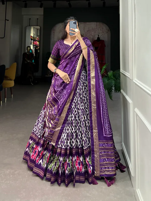 dola_silk_Women's_Wedding_Special_Floral_Lehenga_Choli_with_Foil_Print_&_Gotta_Patti_Dupatta_(purple)