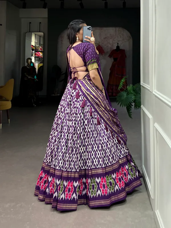 dola_silk_Women's_Wedding_Special_Floral_Lehenga_Choli_with_Foil_Print_&_Gotta_Patti_Dupatta_(purple)