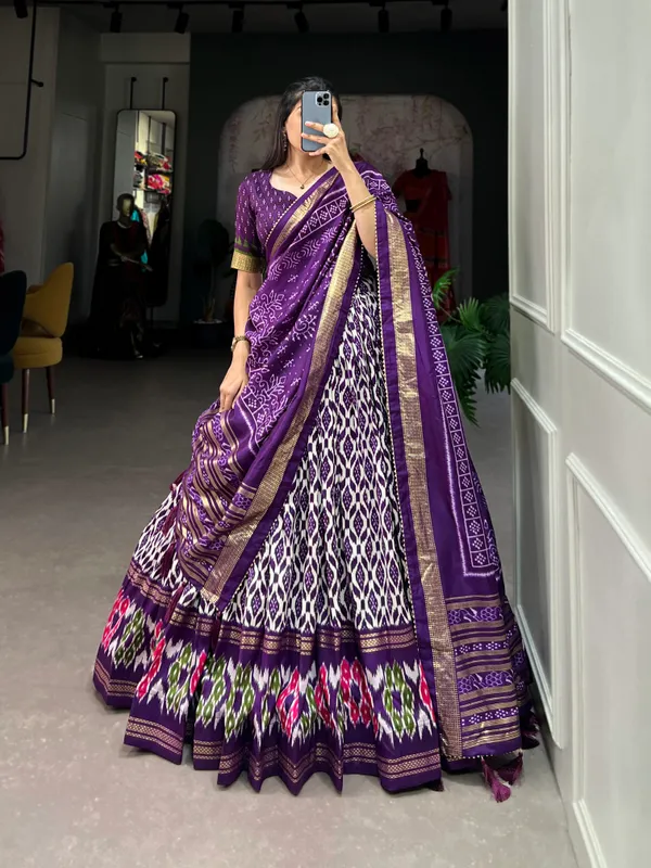 dola_silk_Women's_Wedding_Special_Floral_Lehenga_Choli_with_Foil_Print_&_Gotta_Patti_Dupatta_(purple)