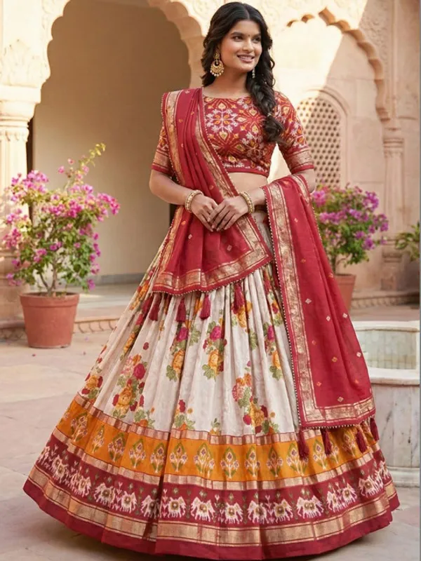 Navratri_Special_Red_Color_Patola_Print_Lehenga_Choli