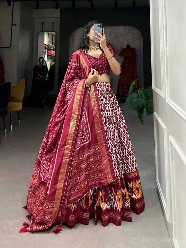 dola_silk_Women's_Wedding_Special_Floral_Lehenga_Choli_with_Foil_Print_&_Gotta_Patti_Dupatta_(maroon)