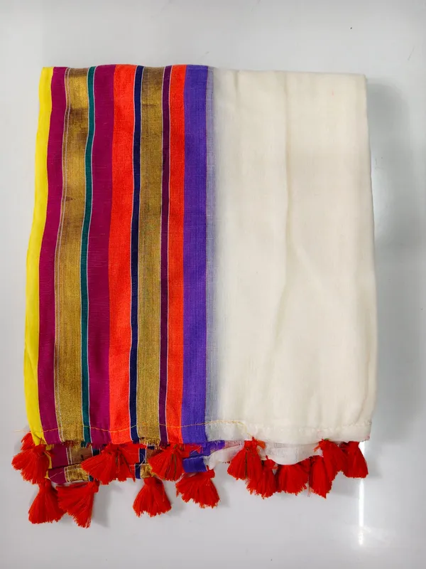 Off_White_Designer_Mul_Cotton_Handloom_Saree