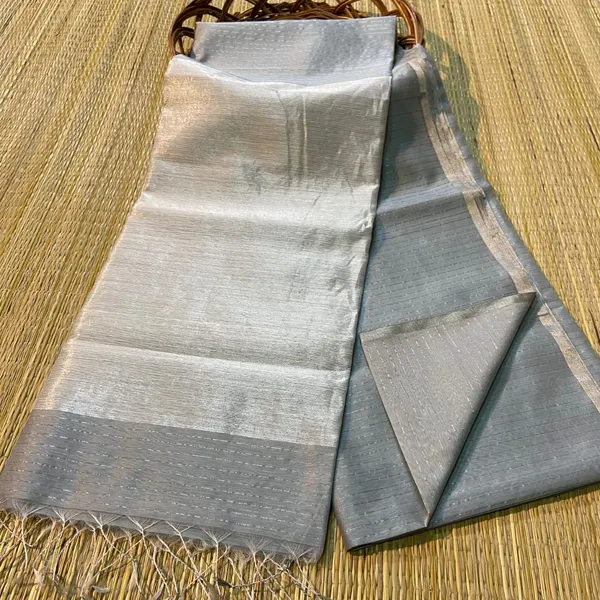 White_Cotton_Silk_Semi_Maheshwari_Zari_Weaving_Handloom_Saree