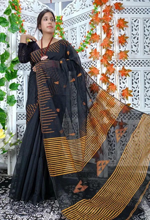 Black_Cotton_Silk_Weaving_Work_Handloom_Saree