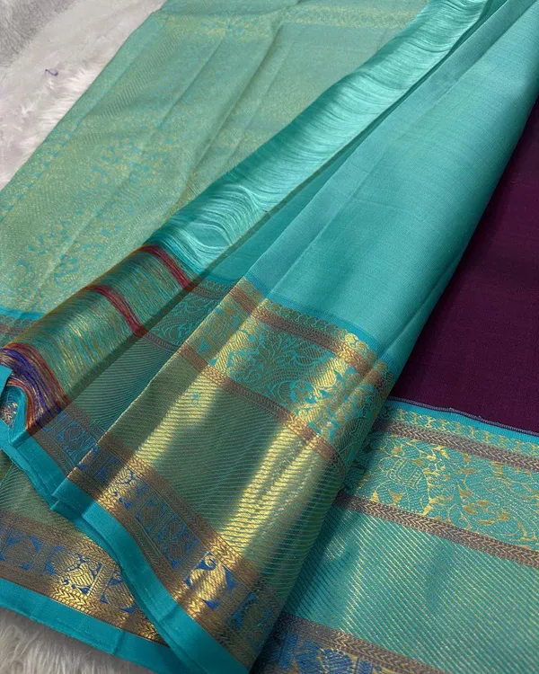 Banarasi_Semi-Silk_Saree_with_Unstiched_Blouse_Piece