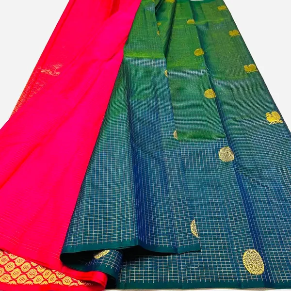 Soft_Banarasi_Lichi_Silk_Saree_with_Unstiched_Blouse_Piece