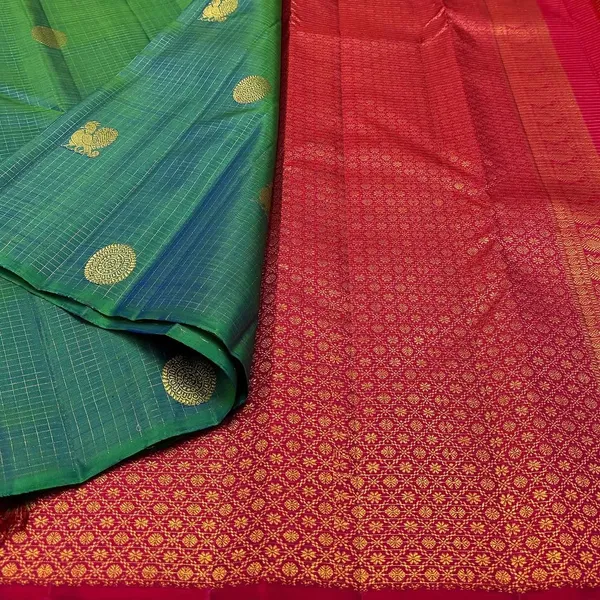 Soft_Banarasi_Lichi_Silk_Saree_with_Unstiched_Blouse_Piece