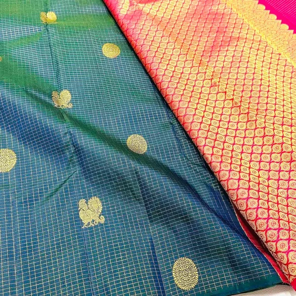 Soft_Banarasi_Lichi_Silk_Saree_with_Unstiched_Blouse_Piece