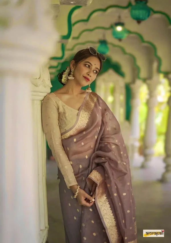 Cotton_Silk_Saree_with_Unstiched_Blouse_Piece