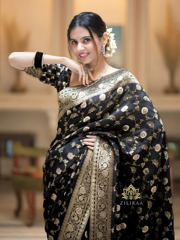Soft_Banarasi_Lichi_Silk_Saree_with_Unstiched_Blouse_Piece