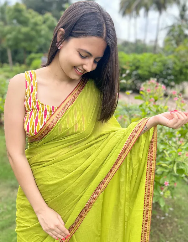 Pure_100%_Mul_Cotton_Saree_With_Unstiched_Blouse_Piece