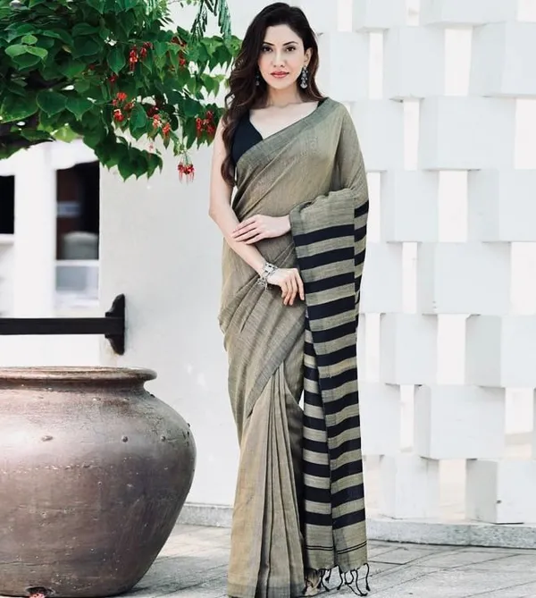 Cotton_Silk_Saree_with_Unstiched_Blouse_Piece