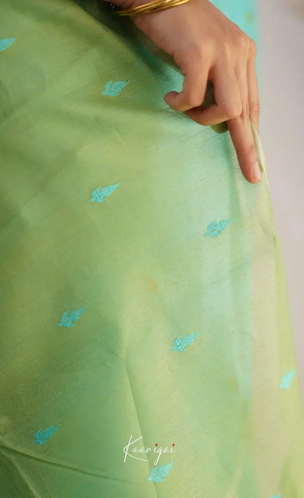 Cotton_Silk_Saree_with_Unstiched_Blouse_Piece