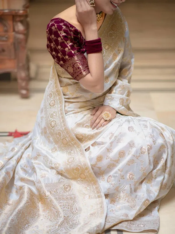 Soft_Banarasi_Lichi_Silk_Saree_with_Maroon_Unstiched_Blouse_Piece