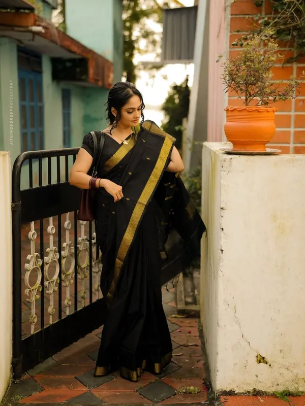Cotton_Silk_Saree_with_Unstiched_Blouse_Piece