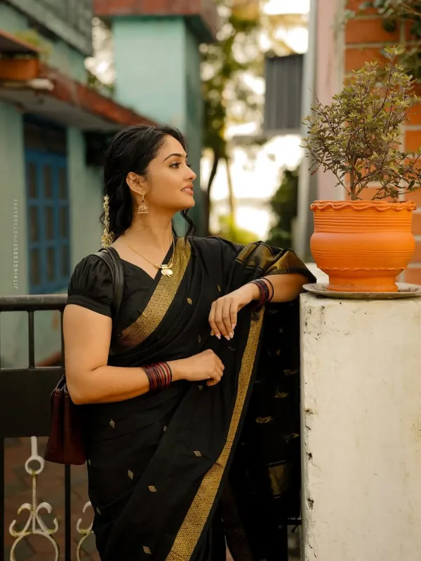 Cotton_Silk_Saree_with_Unstiched_Blouse_Piece