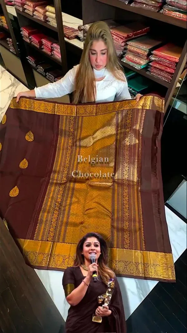 Tremendous_Choclate_Soft_Banarasi_Silk_Saree_With_Supernal_Blouse_Piece